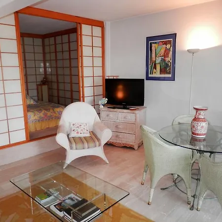 Le Camarat Apartment